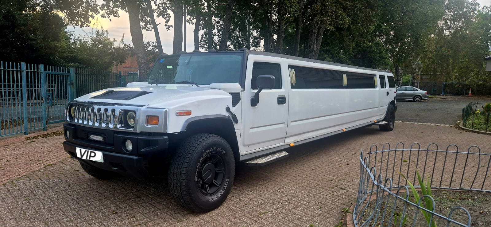Hummer Limousine